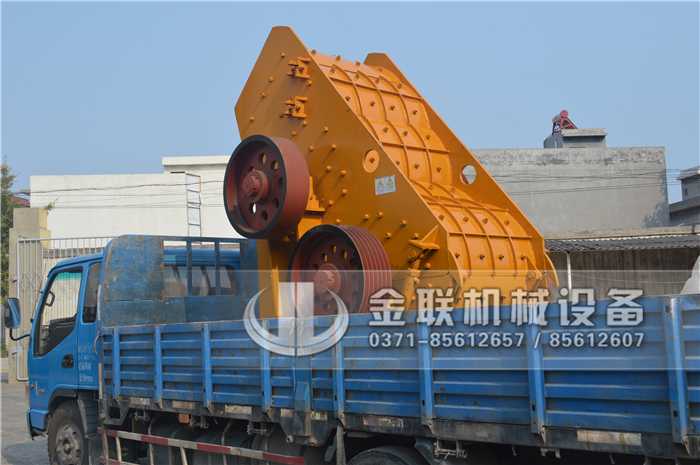 哪種粉煤機設(shè)備可以粉碎濕煤，購買一臺需要多少錢？