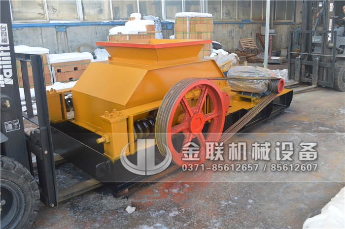 破碎陶瓷用狼牙破碎機(jī)怎么樣，購(gòu)買一臺(tái)需要多少錢？