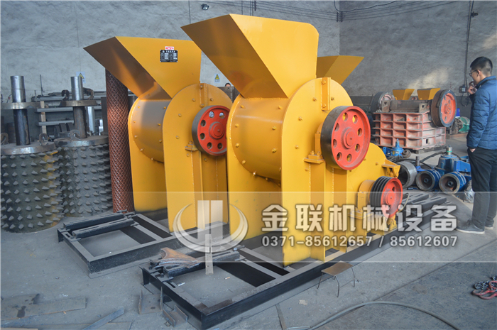 時產(chǎn)50噸煤泥粉碎機(jī)多少錢一臺，哪個型號合適使用？