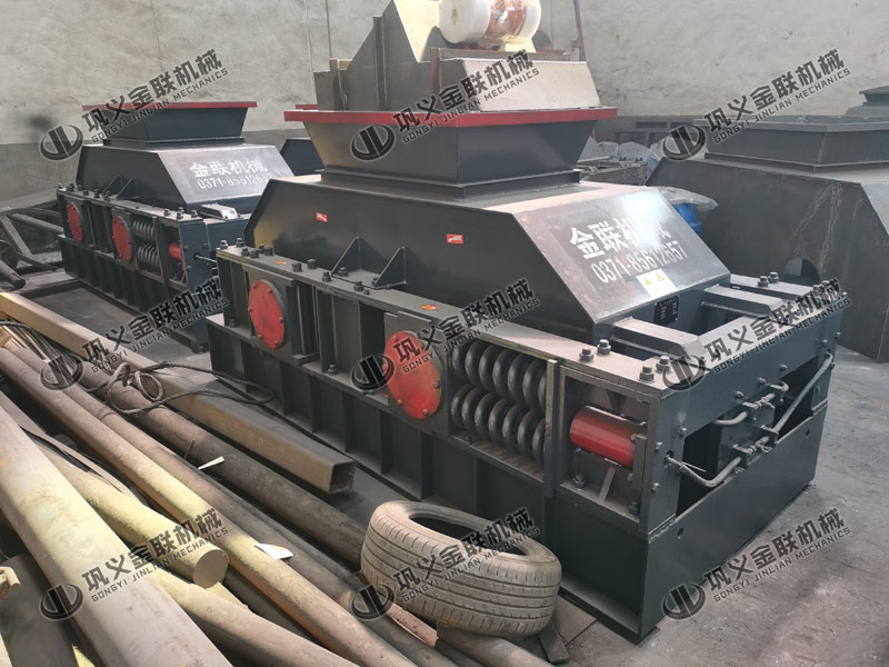 小型雙輥破碎機哪個廠家價格優(yōu)惠，有哪些優(yōu)勢推薦？