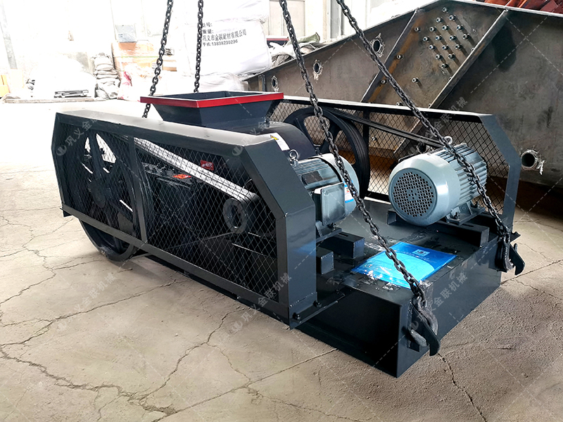 直徑400-600mm的對(duì)輥制砂機(jī)多少錢(qián)一臺(tái)，哪家性?xún)r(jià)比高？