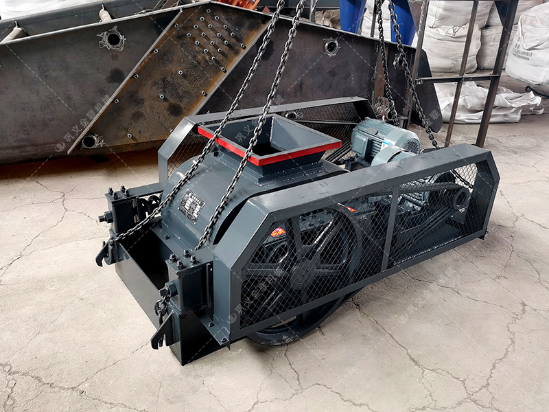 對(duì)輥制砂機(jī)時(shí)產(chǎn)10噸的可選型號(hào)有哪些？