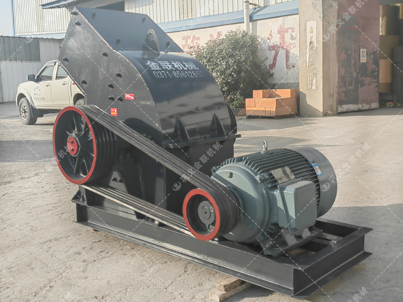 中型錘式破碎機發(fā)往內蒙古洗煤廠破煤
