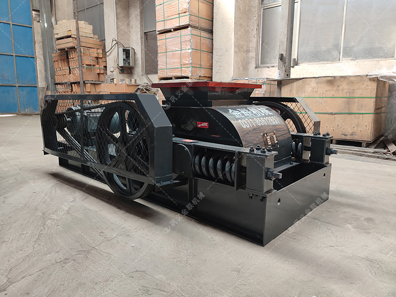 2PGC400X400雙齒輥破碎機發(fā)貨圖片_發(fā)往廣西百色_破碎錳礦 2PGC400X400雙齒輥破碎機發(fā)貨圖片_發(fā)往廣西百色_破碎錳礦