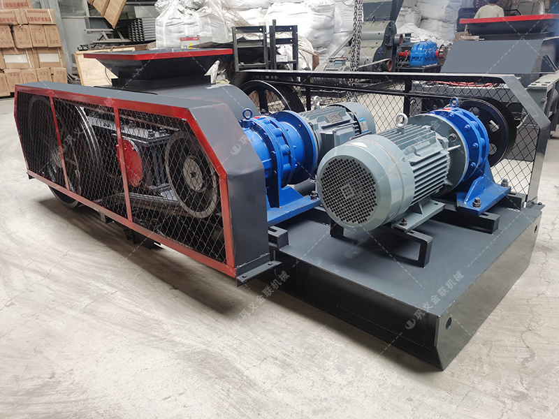 2PG610X400對輥破碎機發(fā)貨圖片_發(fā)往河北石家莊_破碎石灰石