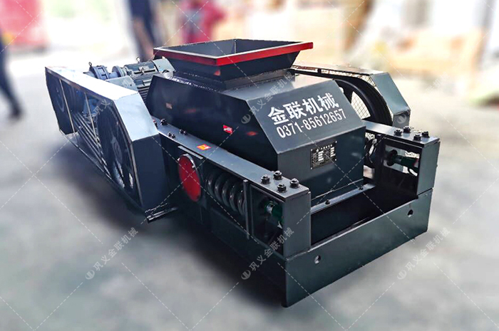 對(duì)輥破碎機(jī)|對(duì)輥破碎機(jī)價(jià)格|小型對(duì)輥式破碎機(jī)圖片/視頻/型號(hào)參數(shù)