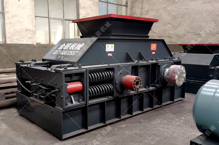 對(duì)輥破碎機(jī)|對(duì)輥破碎機(jī)價(jià)格|小型對(duì)輥式破碎機(jī)圖片/視頻/型號(hào)參數(shù)