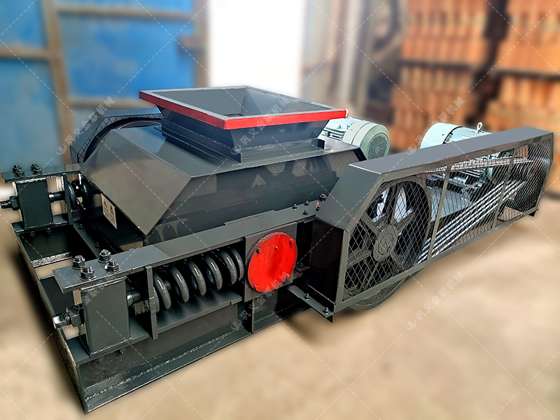 雙齒輥破碎機(jī)有哪些常見型號(hào)，各有哪些特點(diǎn)？