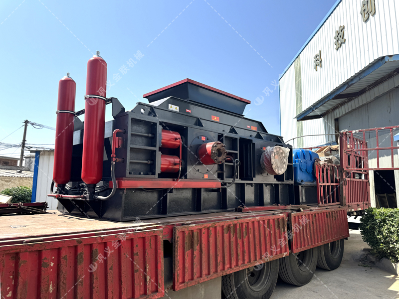 砂石業(yè)“產(chǎn)能成本雙難”？液壓對輥制砂機給出破局新解