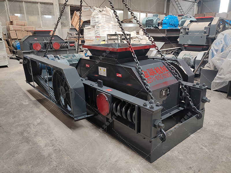 煤矸石破碎，為什么“擠”比“砸”更值錢？雙齒輥破碎機(jī)給出答案